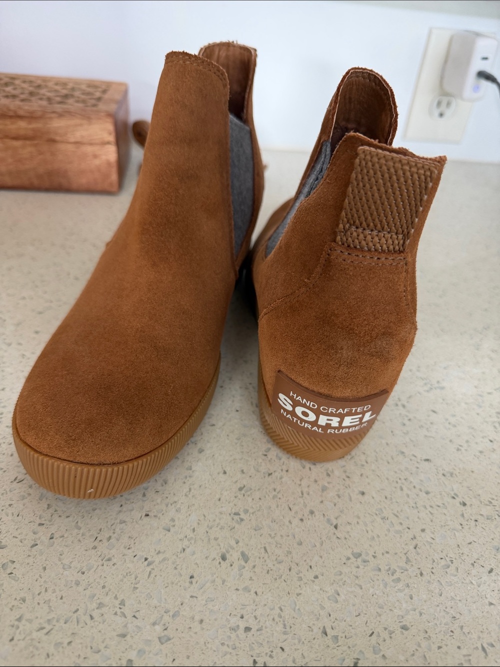 Sorel Women’s Chelsea Booties in Chestnut Brown Suede